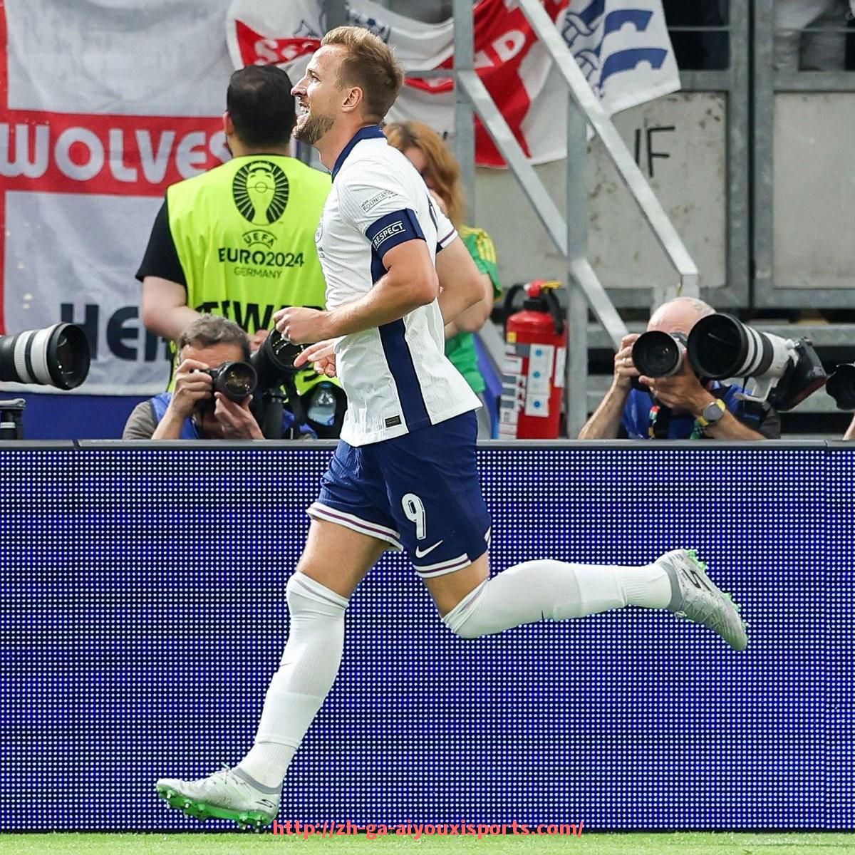 爱游戏体育官网-世俱杯历年积分变动趋势及晋级路径全解读