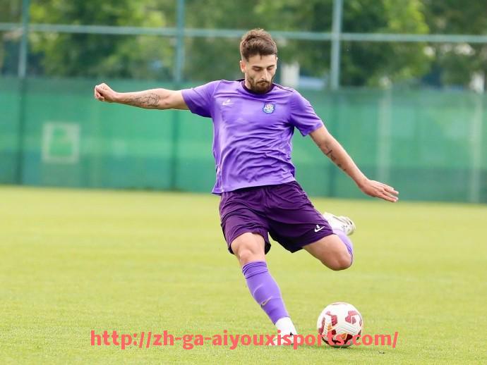 爱游戏体育官网-湖南省CBA篮球队的发展历程和现状