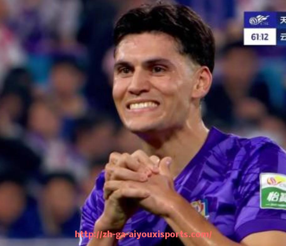 爱游戏体育官网-英超球员私下接触事件汇总及舆论反响