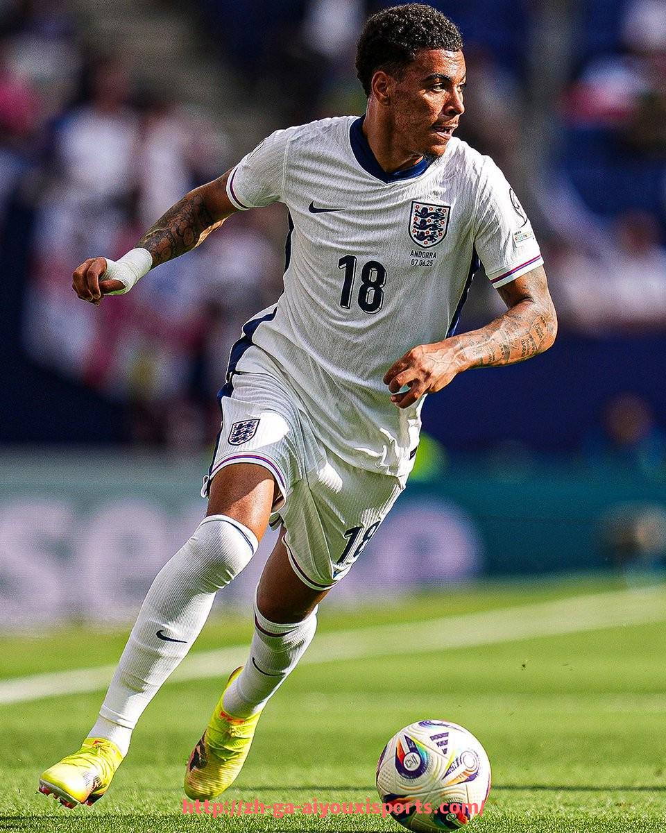 爱游戏体育官网-法甲历史上的经典转会操作及球员表现